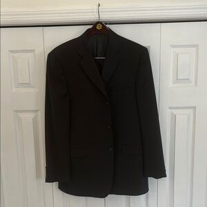 Burberry Black suite set with matching slacks.
